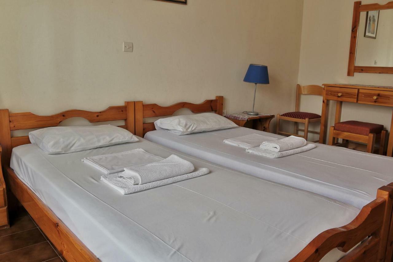 Seaview- 2 Space - Selfcatering Apartment - Helen No 3 Xiropigado Esterno foto