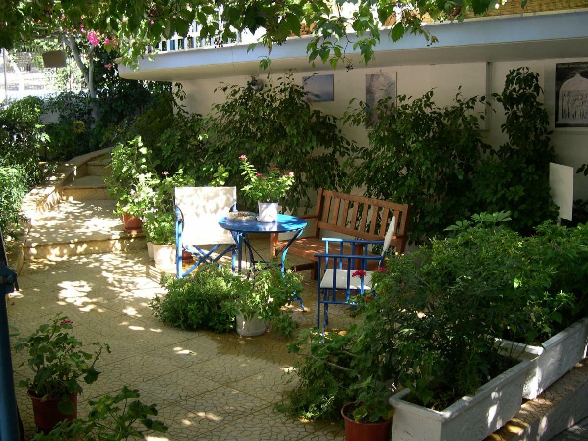Seaview- 2 Space - Selfcatering Apartment - Helen No 3 Xiropigado Esterno foto